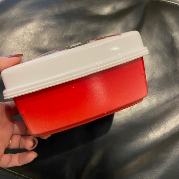 We Wish You A Merry Christmas Plastic Storage Container Children Caroler Vintage - Picture 2 of 7